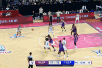 打得可以！辛普森13中7拿到25分3板8助1断 6次失误