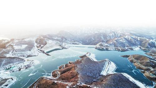     河北丰宁抽水蓄能电站水库外景。 韩立飞摄