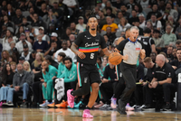 时隔9场迎来复出！卡斯尔：自己感觉很好 我将出战今日比赛