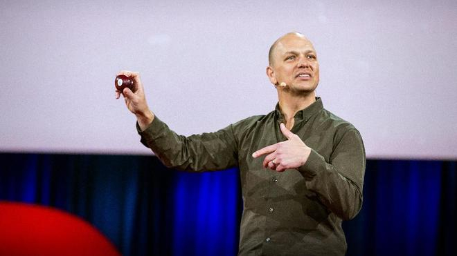 ▲耐斯特实验室（Nest Labs）创始人、“iPod之父”托尼·法德尔（Tony Fadell）（来源：TED）