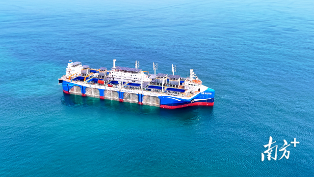 在海上试航的“湛江湾1号”。 受访者供图