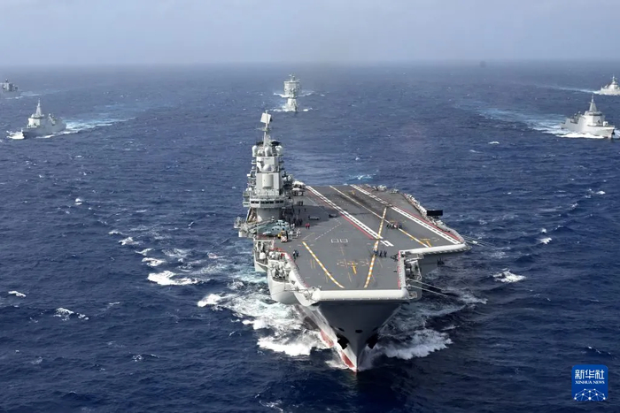 ​2024年10月，海军辽宁舰编队开展远海实战化训练。图源：新华社