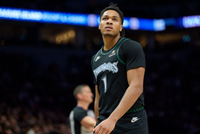 芬奇：小香农主要问题在防守端 很大程度是因为对比赛准备不足