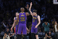 事实？杯赛淘汰赛出局！里奇·保罗此前：湖人目前不具备争冠实力