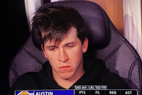 里夫斯：联盟天赋异禀的球员太多了 防守需要全队五人同心协力