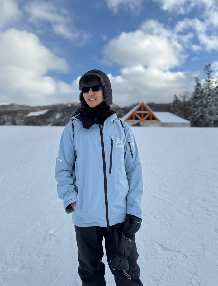 图据其个人社交账号