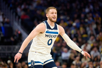 记者：尼克斯有意再引进迪文 森林狼开出多份要价 双方没达成协议