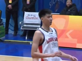 存在感很强！徐昕半场3中2拿到4分6板1断2帽 正负值+13最高