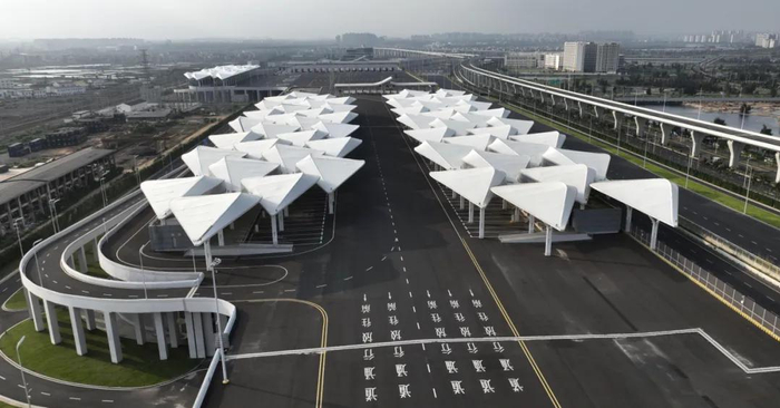 海口新海港和南港“二线口岸”（货运）集中查验场就绪，静待封关。海南日报全媒体记者 陈元才 摄