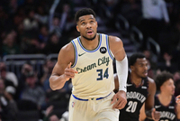 路威：如果我是热火队 我会在本赛季毫不犹豫去追求换字母哥