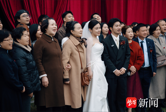 杜晓凤婚礼现场合影
