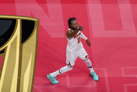 记者：三替补改变比赛布伦森MVP实至名归 过去两届冠军还没过首轮