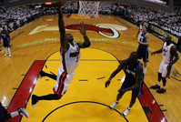 杜兰特谈韦德&amp;哈登话题：韦德第一冠打法太疯狂 哈登打一样的篮球