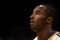 肯扬·马丁：科比一直都在最佳球员讨论范畴 我打球时他都是最佳