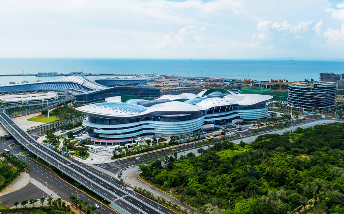 海南全岛封关正式启动 中国旅游集团擘画离岛免税消费新蓝图