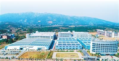 俯瞰湖南明意湖智能科技股份有限公司。陈婷婷摄