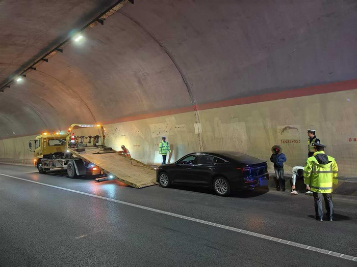 图片来源：甘肃省高速公路路政执法总队武都大队