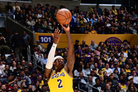 不容易！范德比尔特大空位出手 命中湖人本场第三个三分球