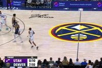 这谁顶得住啊？掘金开场5分钟轰19-0攻击波！爵士前10投0中......