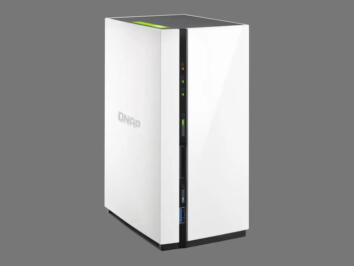 ▲ QNAP TS-228