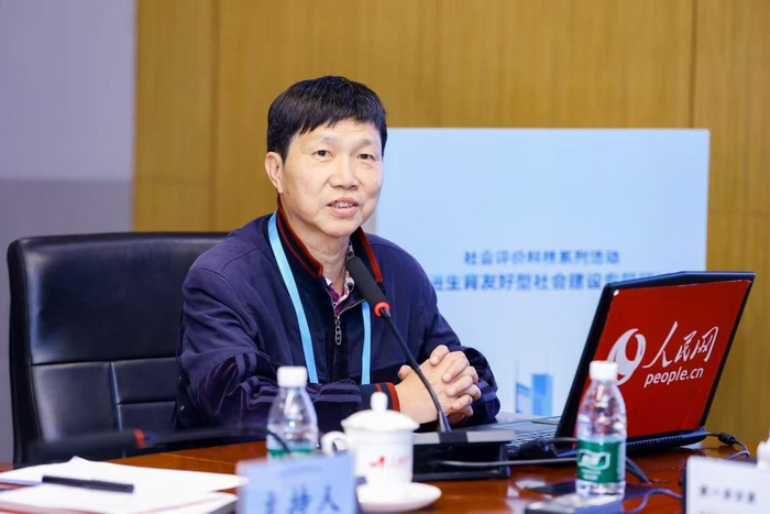 图:国家卫健委妇幼健康中心主任许宗余发言