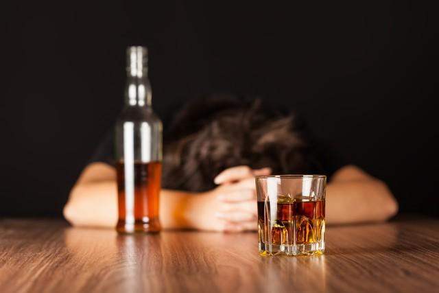 ▲酒吧柜台 资料配图&nbsp;图据图虫创意