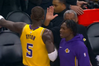 势大力沉！艾顿篮下顶开马威起飞双手暴扣 率队打停太阳