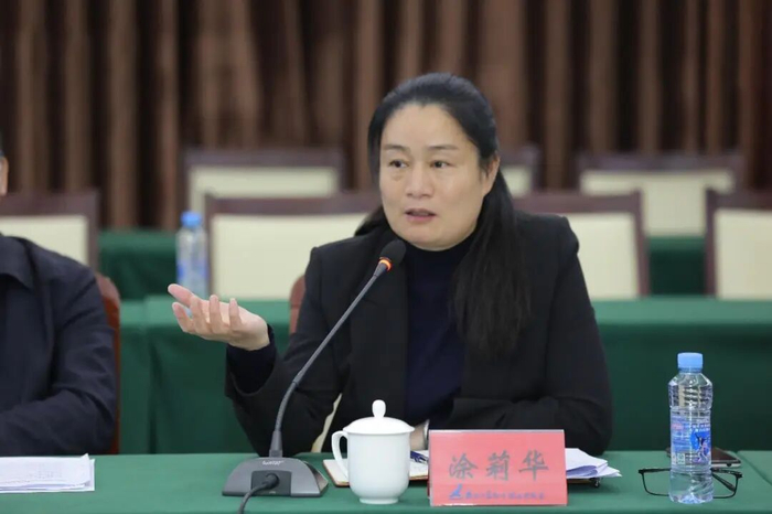 ▲涂莉华。图据小蓝经开区网站