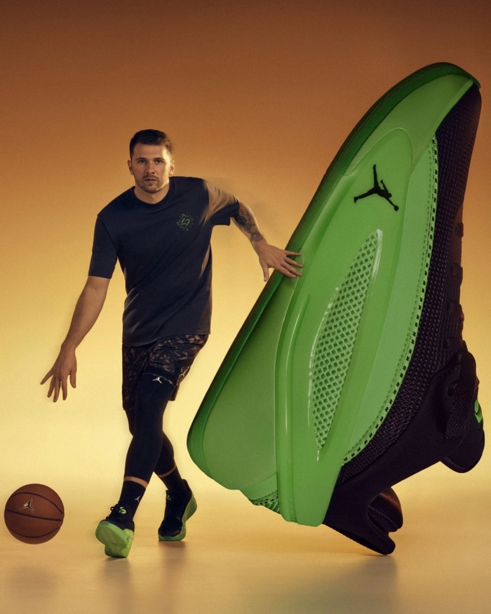 Jordan Luka 5 Venom配色