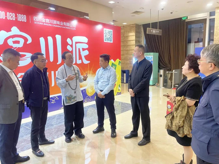 ͼ����Ϊ�𹬴���ζҵ���³������������������� ��