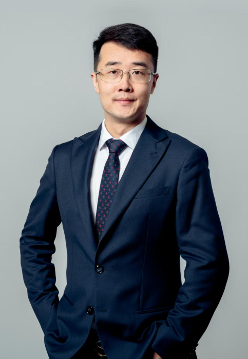 亿航智能副总裁贺天星（受访者供图）