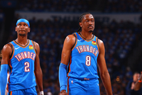 雷霆面对马刺场均107分战绩0-3 面对其他队场均轰122.8分战绩26-2