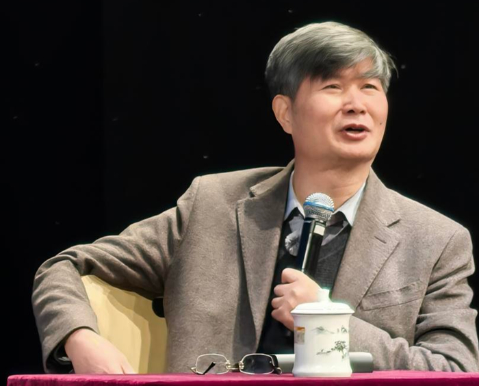 清华大学赵平安教授