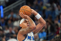 布莱克谈班凯罗进攻低迷：对手计划就是限制他 会努力给他造机会