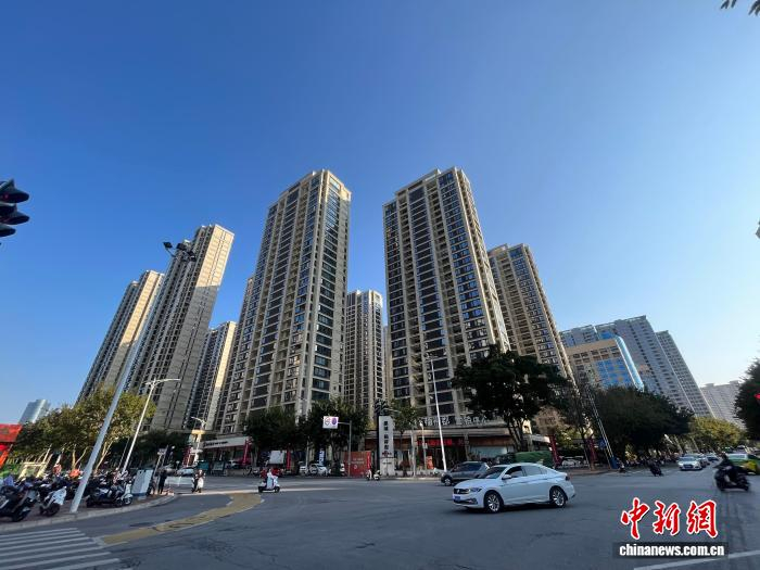 图为如今的白沙村高楼林立。陈梅 摄
