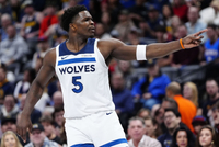 麦丹：我笃定华子最后绝平三分能进 他还没出手我就开始庆祝了