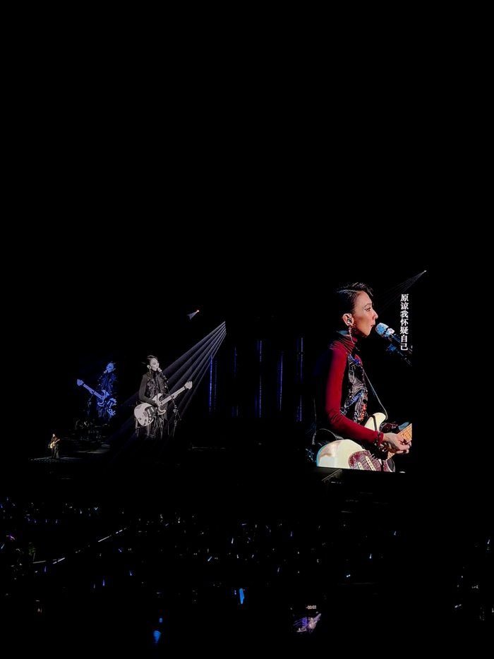 演唱會(huì)現(xiàn)場(chǎng)