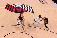 人到球到！夏普反跑 杨瀚森精妙击地助前者轻松上篮命中