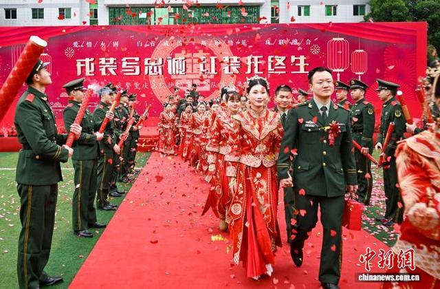 图为婚礼现场。 李立衡 摄 