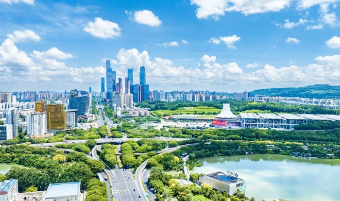 南宁是中国距离东盟最近的省会城市，是中国面向东盟开放合作的前沿和窗口城市。记者 黄维业 摄