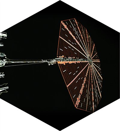 国家航天局发布的天问二号探测器传回的圆形太阳翼展开的图片。国家航天局供图