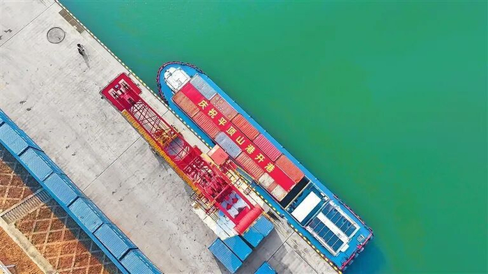 平顶山港开港运营。王梦楠 摄