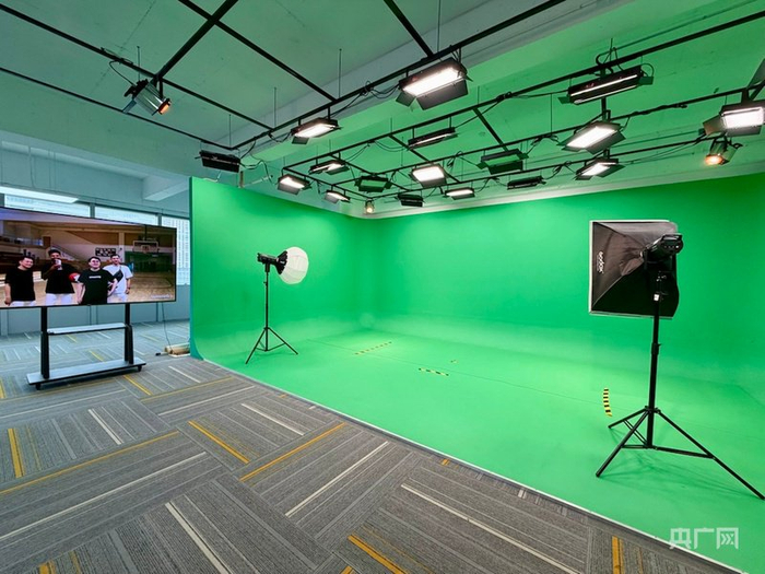 E.C.PARK云享新经济生态园绿幕直播间（央广网记者罗世伟  摄）