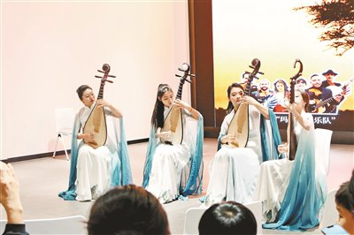 在象外空间举办的中坦建交60周年特别音乐会