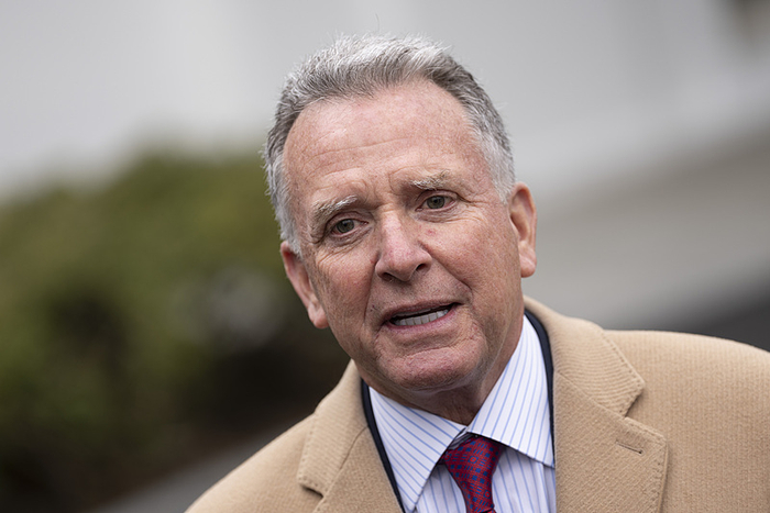 荷兰国防大臣：F