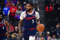 内外开花！小琼斯接祖巴茨妙传暴扣&amp;外线再中三分球