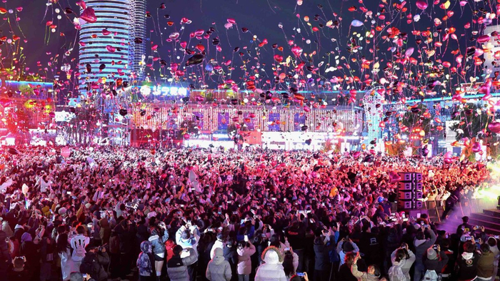 宁波天一广场跨年夜现场。