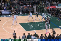 雄鹿VS黄蜂裁判报告：共1次漏判 字母哥关键时刻进攻三秒违例