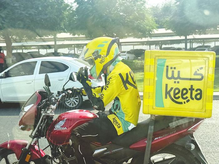 迪拜街头的Keeta骑手。每经记者 赵雯琪 摄