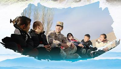 合楞别克（左三）与迈丹小学学生做游戏。白音那莫乐摄